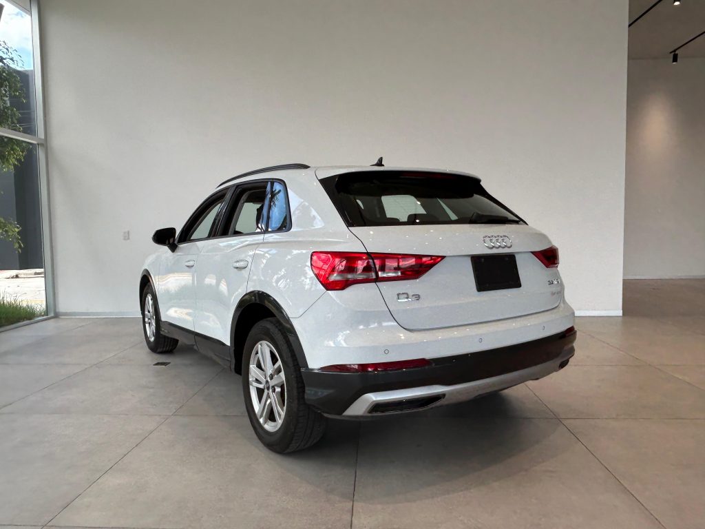 Audi Q3 2022 — 1.4 35 Tfsi Dynamic 150hp Dsg