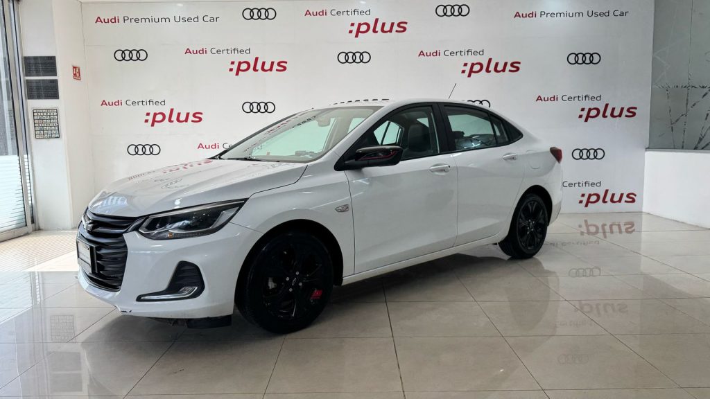 Chevrolet Onix 2023 — 4 pts. Premier Red Line, 1.0T, TA, a/ac. Aut., VE, QC, BA, f. led, RA-16