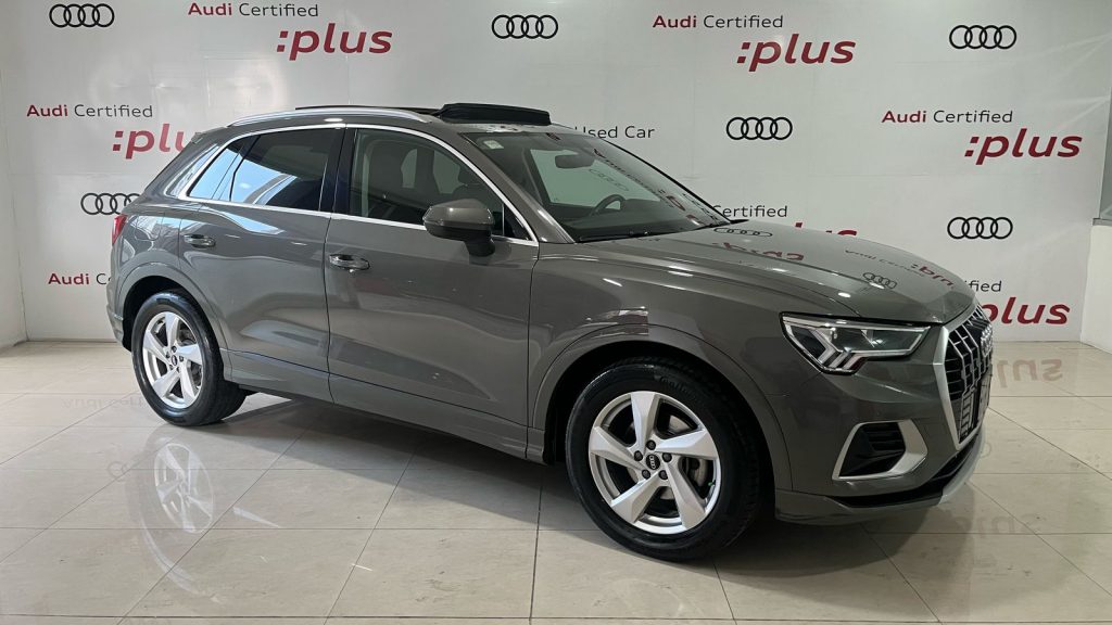 Audi Q3 2021 — 5 pts. Select, 150 HP, 1.4T, S Tronic, TP, RA-18