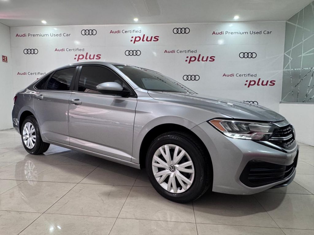 Volkswagen Jetta A7 2022 — TRENDLINE TIPTRONIC 