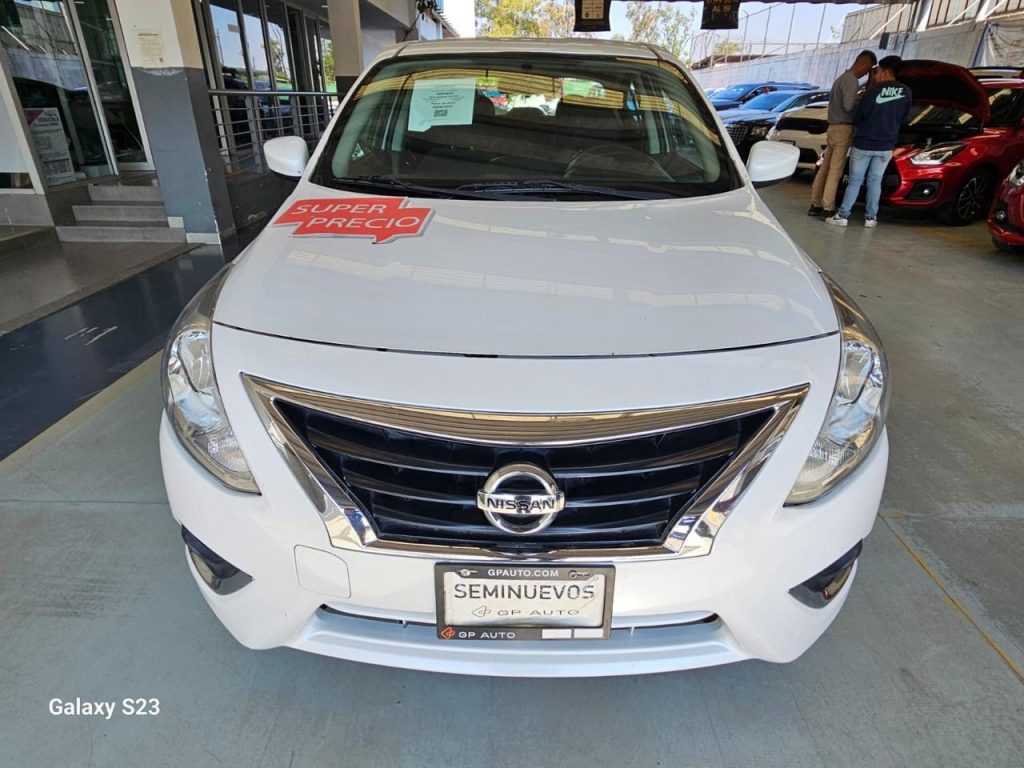 NISSAN VERSA 2019 — ADVANCE AT