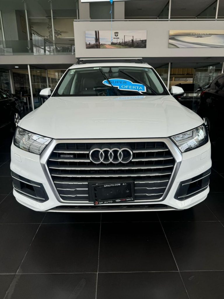 Audi Q7 2018 — 3.0T 333HP ELITE 3RA FILA