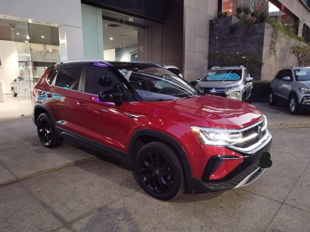 Volkswagen TAOS 2023 — HIGHLINE 1.4 L TSI 150HP TIPTRONIC