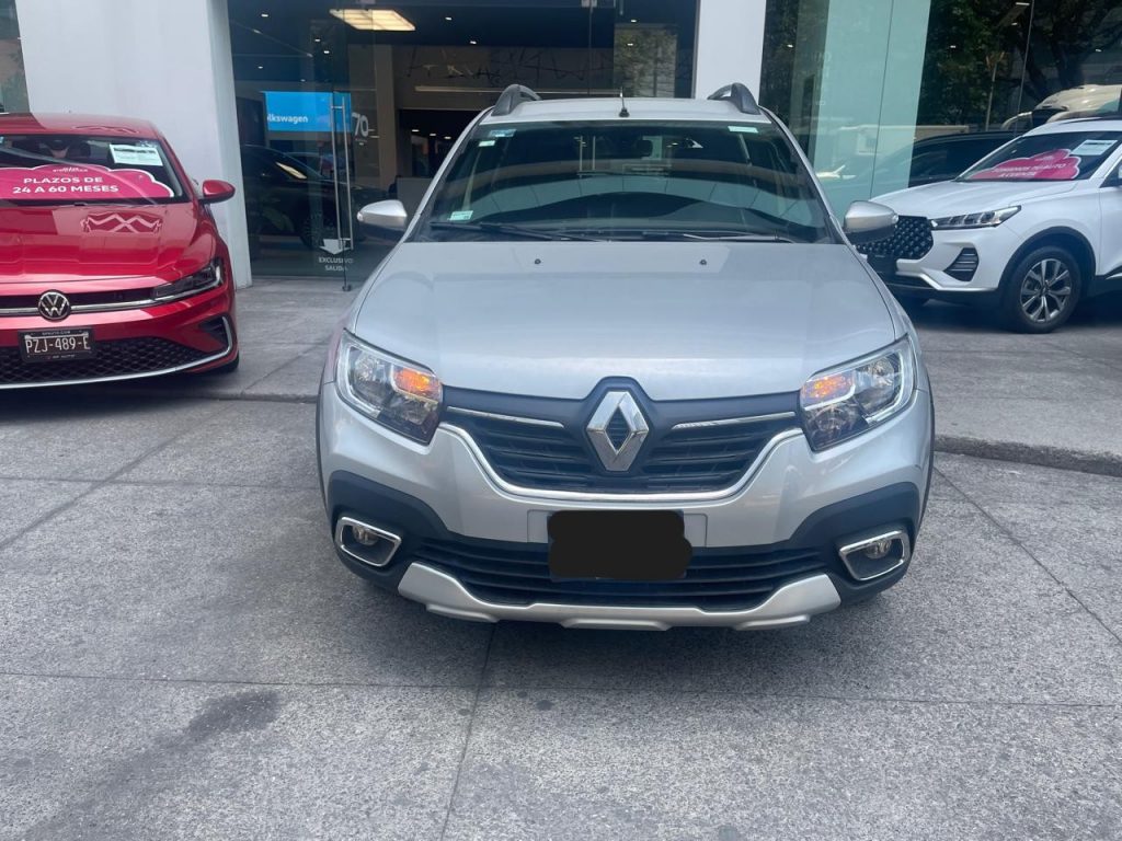 Renault STEPWAY 2024 — 1.6L INTENS CVT