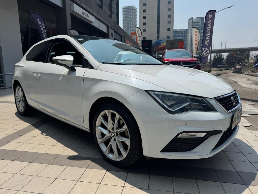 SEAT LEON 2018 — FR 1.8L TSI 180HP DSG
