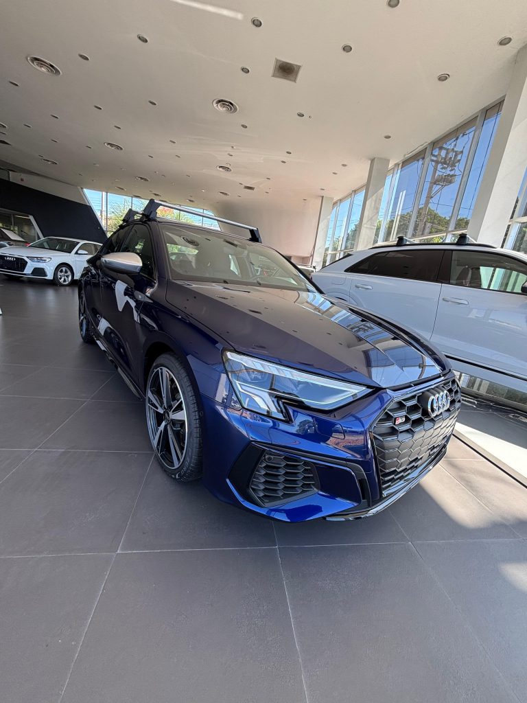 Audi A3 2024 — 4 pts. S3, 290 HP, 2.0T, TA, RA-18, 4x4 