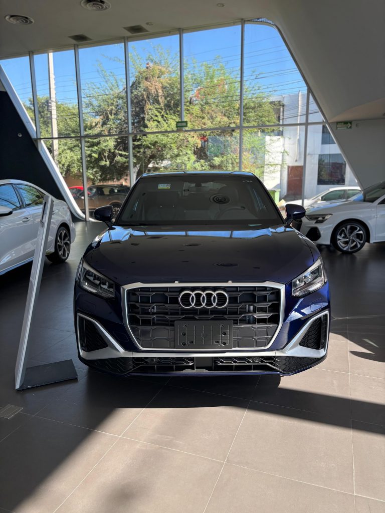 Audi Q2 2024 — 5 pts. Sport, 150 HP, 1.4T, TA, astos. deportivos, TP, f. led, RA-18 