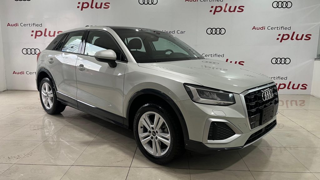 Audi Q2 2025 — 5 pts. Select, 150 HP, 1.4T, TA, piel, TP, f. led, RA-17 