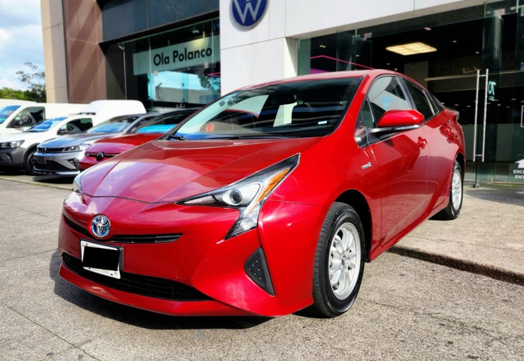 TOYOTA PRIUS 2017 — PREMIUM L4 AT