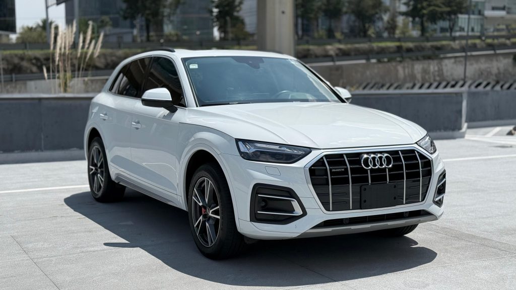 Audi Q5 4x4 2023 — 5 pts. Sportback S Line, MHEV, 2.0T, S Tronic, RA-19