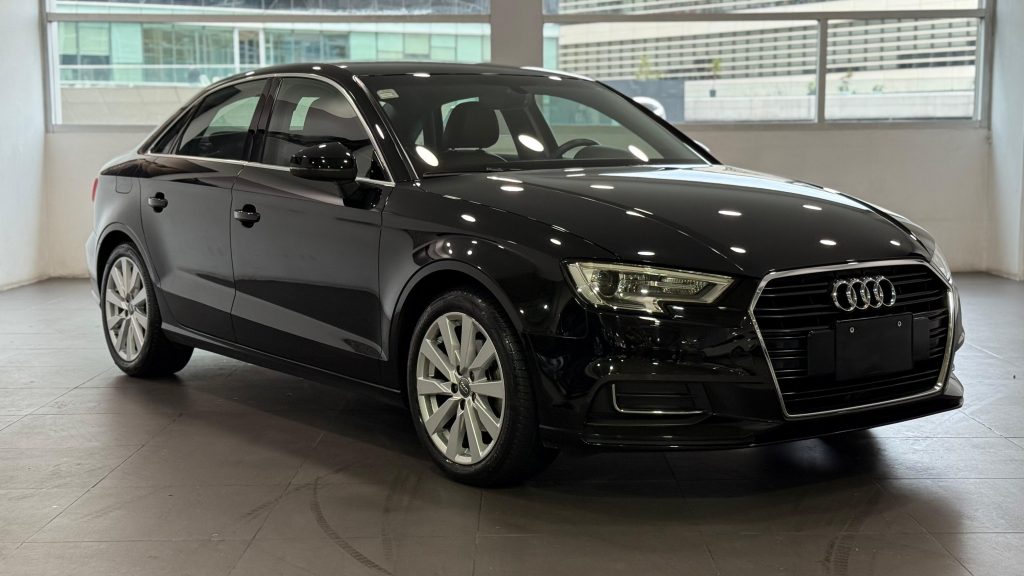 Audi A3 2019 — 4 pts. Select, 150 HP, 1.4T, TA, piel, RA-17