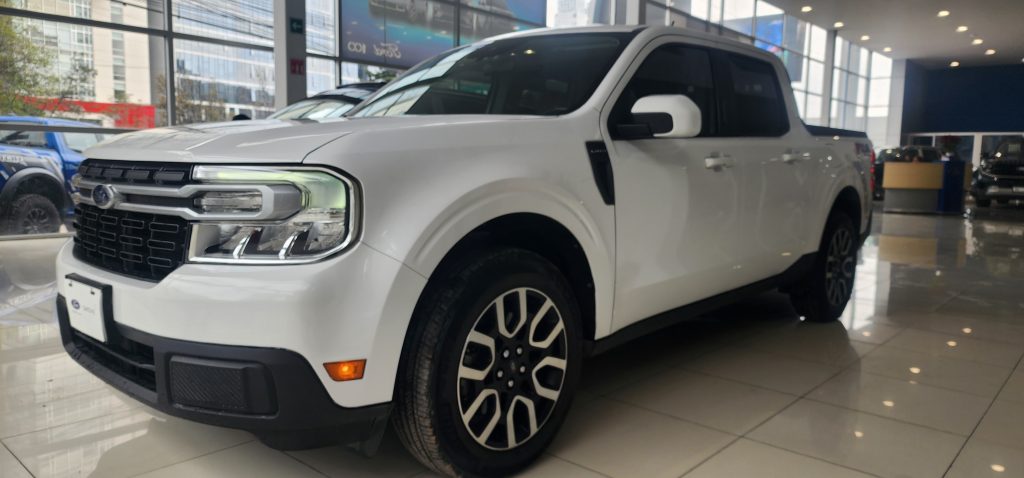 Ford Maverick 2022 — LARIAT SUPERCREW AWD 2.0L ECOBOOST