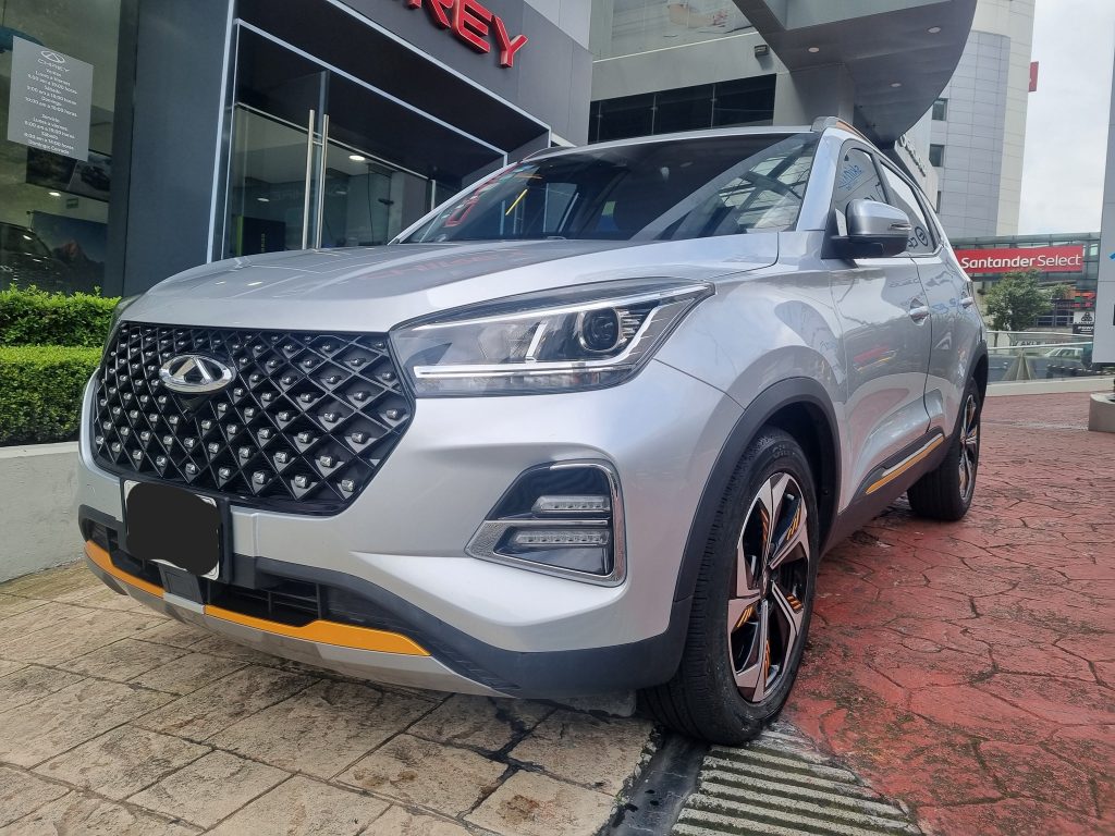 Chirey TIGGO 4 PRO 2023 — 5 pts. Premium, 1.5T, CVT, a/ac. Aut., piel, QC, RA-18