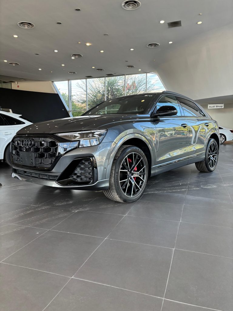 Audi Q8 2024 — SQ8 V8 4.0L AUT QUATTRO