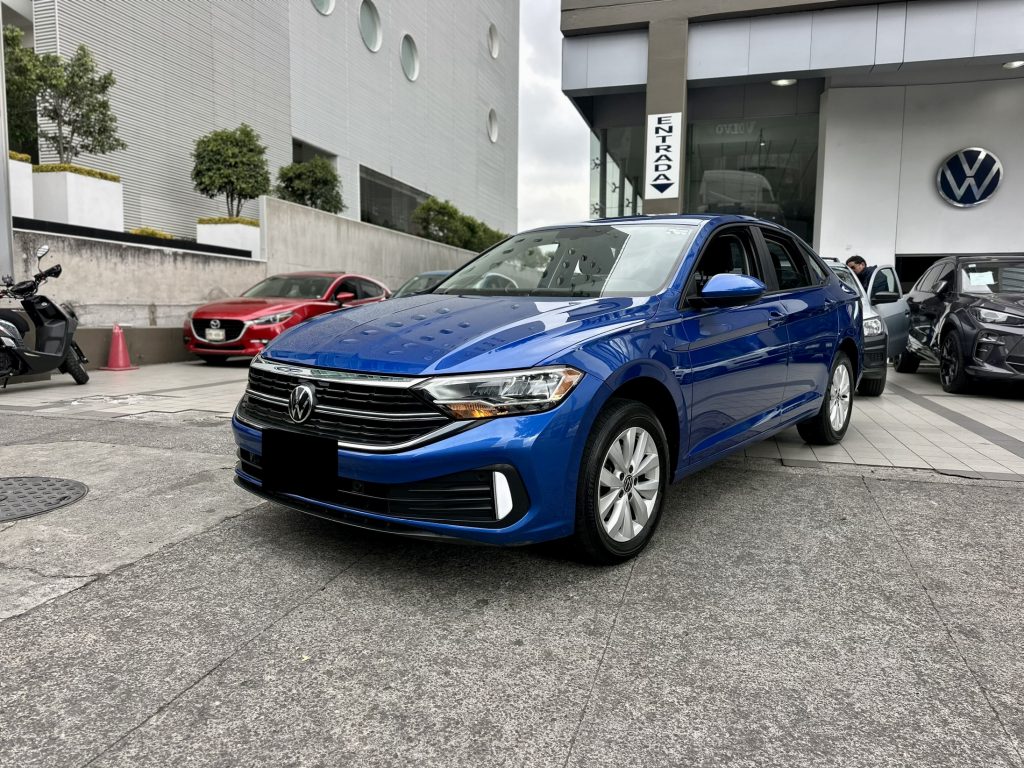 Volkswagen JETTA 2024 — COMFORTLINE L4 1.4T TSI TIP