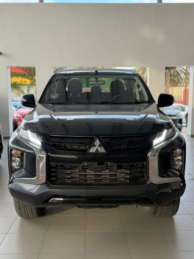 MITSUBISHI L200 2023 — GLS DOB CAB 2.4L DIESEL 4WD TA