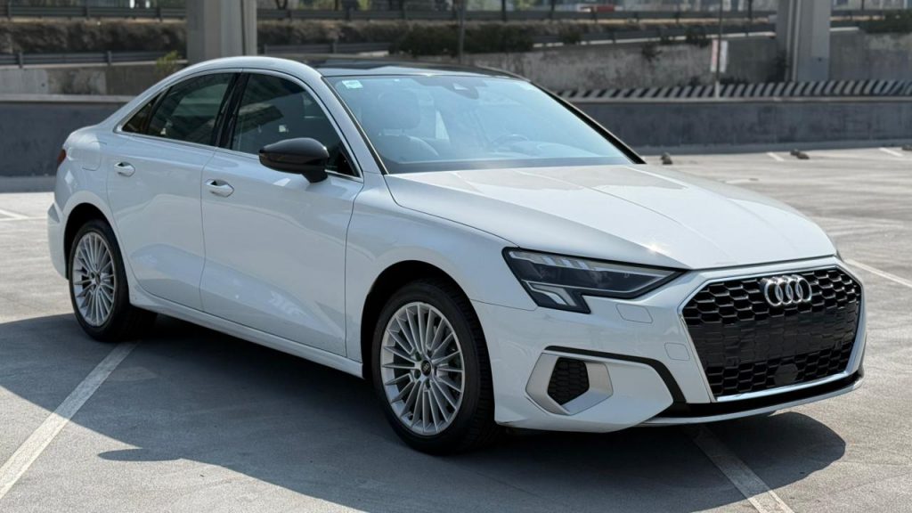 Audi A3 2024 — 4 pts. Select, 150 HP, 1.4T, TA, piel, RA-17 