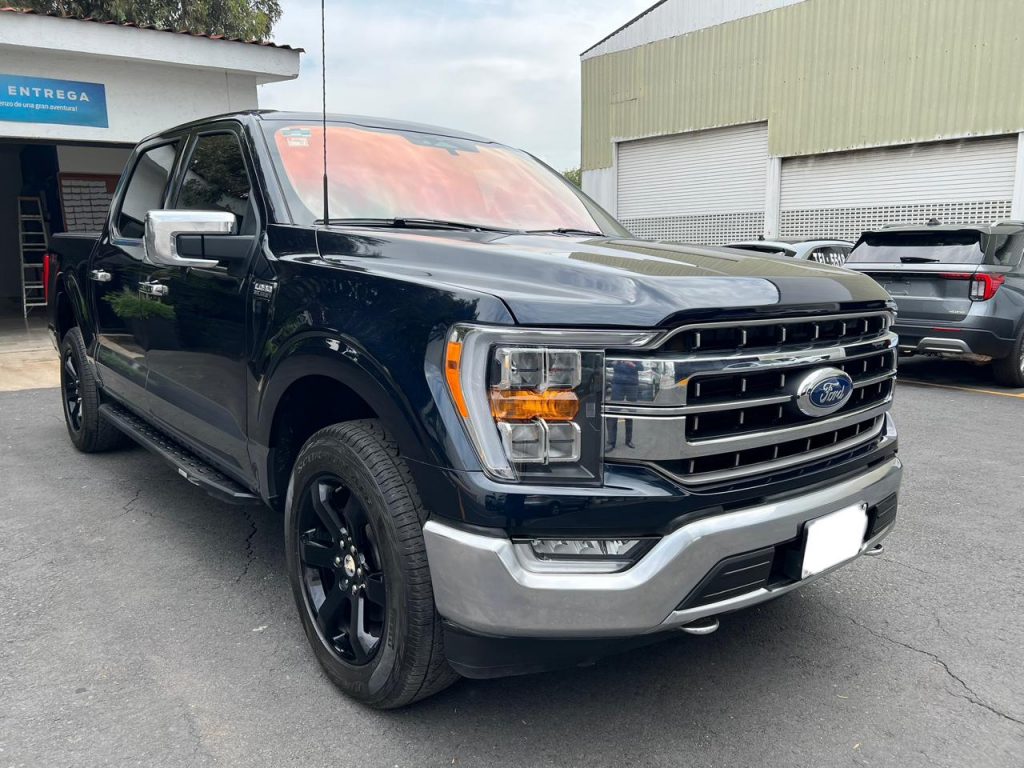 Ford Lobo Pick-Up 2023 — 4 pts. Lariat, Doble Cab., 375 HP, 3.5l, Ecoboost, TA, piel, GPS, RA-20, 4x4