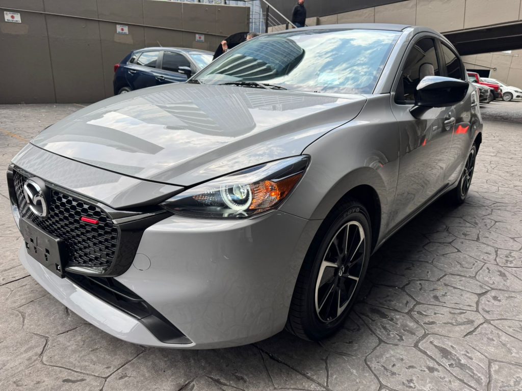 MAZDA 2 2025 — M2H SG AT